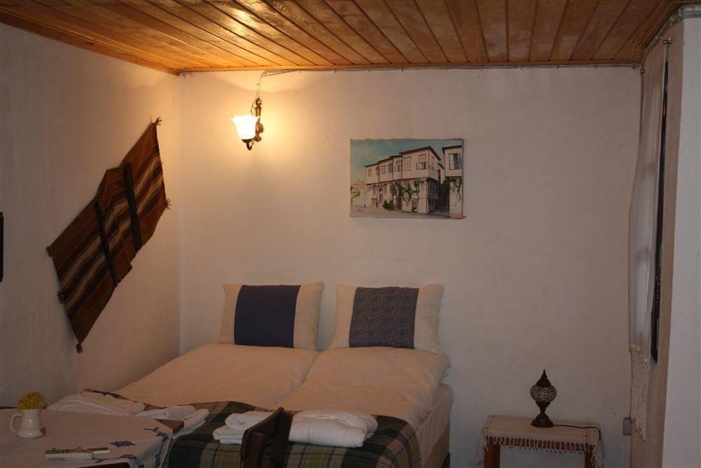 Istanbul Pension Ayvalik Exterior photo