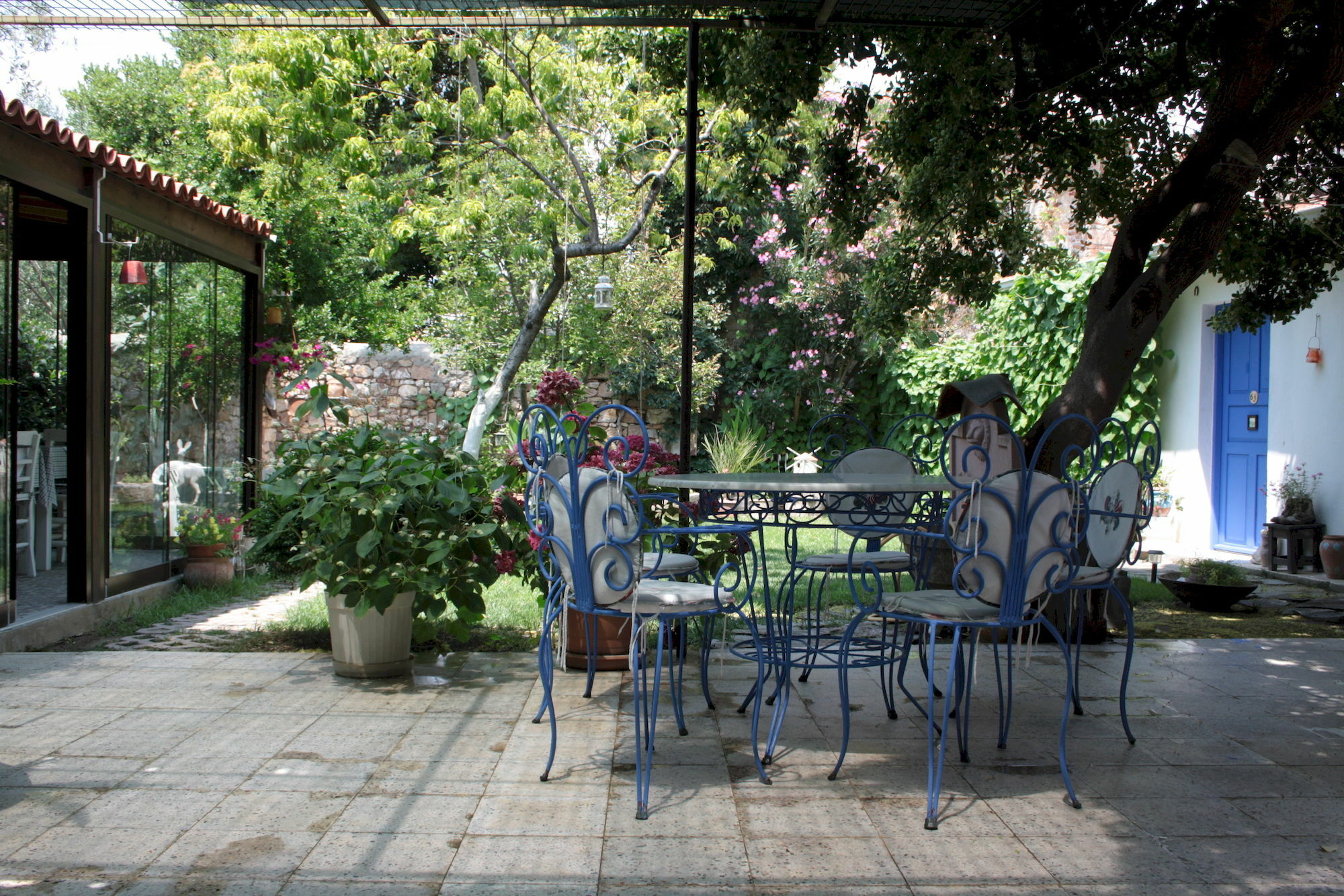Istanbul Pension Ayvalik Exterior photo